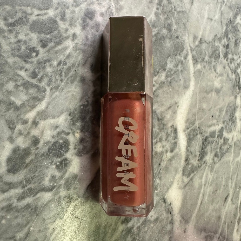 Fenty Beauty Gloss Bomb Cream Fenty Glow